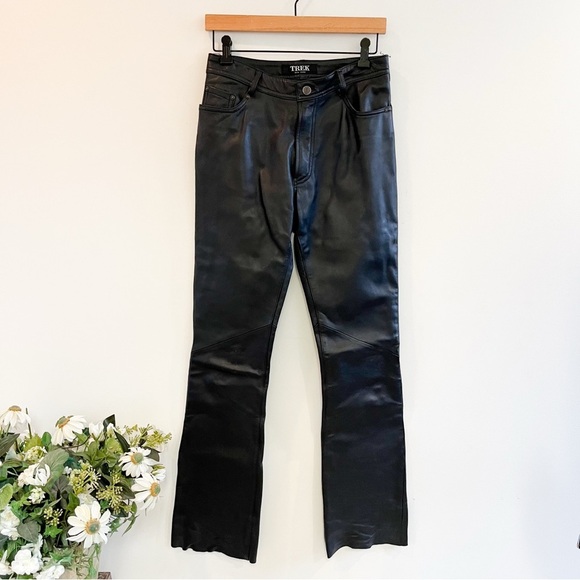 Trek New York Black Leather Boot Cut Raw Edge Pants Size 6 (Tall) - Picture 1 of 13